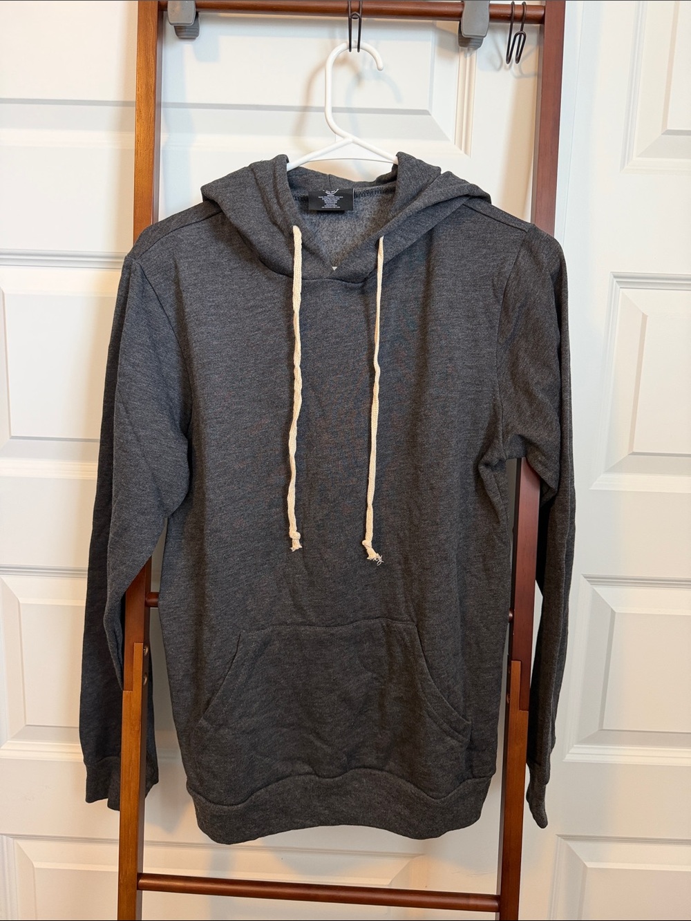 Men's Charcoal Hooded Pullover Sweatshirt with Contrast Drawcords